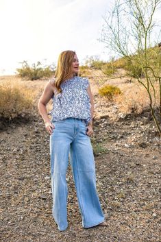 Fall Faves, High Rise Wide Leg Jeans, Flutter Sleeve Top, Feminine Look, Low Iron, Ruffle Top, Wide Leg Jeans, Flutter Sleeve, Dress Accessories