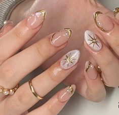 Nails Yellow, Gold Nails, False Nails, Wedding Nails, Glue On Nails, Nail Art Design