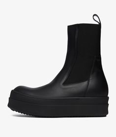 The LEATHER BOOTS - MEGA BUMPER BEATLE item  from the brand   Rick Owens from the  Fall Winter 2024 collection, has arrived SVD. Beatle Boots, The Rick, Boots For Fall, Luxury Designer Shoes, Converse Chuck 70, Fall Winter 2024, Avant Garde Fashion, Bank Card, Winter 2024