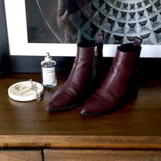 Gently Used Everlane “Boss” Boots In Pebbled Burgundy Leather In Size 8. Mild Scuffing To Heels, Minimal Wear To Soles, With Lots Of Life Left. Like Them, But Just Don’t Seem To Reach For Them As Much As I’d Like. Beautiful Color For Fall And Winter Everlane Shoes, Just Don, Fall And Winter, Beautiful Colors, Bootie Boots, Ankle Boots, Women Shoes, Boots, Heels