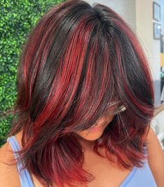 Red In Brown Hair, Red Chunky Highlights In Brown Hair, Chunky Highlights Red, Chunky Red Highlights On Dark Hair, Chunky Highlights Short Hair, Chunky Red Highlights, Purple Chunky Highlights, Red Chunky Highlights, Halo Hair Color