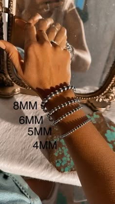 Lundy Navajo Style Pearls Bracelet - Turnback Pony ™ - Bracelet Stacked Western Necklaces, Navajo Pearl Bracelet, Stretch Beaded Bracelets Diy, Punchy Outfits, Western Fashion Jewelry, Rodeo Jewelry, Simple Beaded Necklaces, Western Bracelets, Turquoise Western