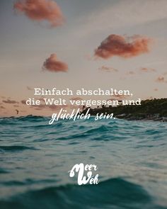 an ocean with the words in german above it