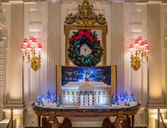 the white house christmas decorations are on display