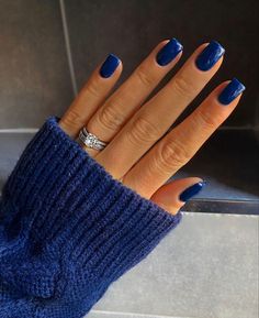 Blue Nail Looks, Navy Blue Nail Designs, Blue Gel Nails, Dark Blue Nails, Perfect Manicure, Blue Acrylic Nails, Nail Prep