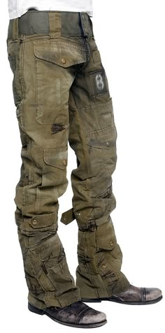 Junker Designs | post apocalyptic pants with random stitching and stenciling: Celana Kargo, Mode Tips, Army Pants, Style Steampunk, Zombie Apocalypse, Luxury Goods