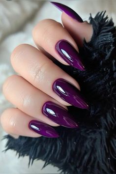 Cateye Purple Nails, Cateye Nailart, Wine Nails, Purple Nail, Chic Nails, Dope Nails, Nail Arts, Chrome Nails, Purple Nails