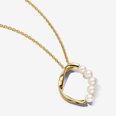 Classic gets a fresh twist with the Organically Shaped Circle & Treated Freshwater Cultured Pearls Pendant Necklace. This necklace features a slightly twisted, organically-shaped 14k gold-plated oval pendant with a row of five treated freshwater cultured pearls. Each treated freshwater cultured pearl is unique and can vary in size and colour; normal wear and tear may occur with this material. Our freshwater cultured pearls are treated with bleaching and lustre enhancement. - Pandora Organically Pandora Essence, Custom Charm Bracelet, Pearl Charm Necklace, Rose Gold Plated Ring, Pearl Engagement Ring, Solid Gold Necklace, Solid Gold Earrings, White Gold Necklaces, Ring Pendant Necklace