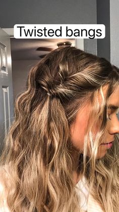 Twisted Bangs, Bridesmaid Hair Short, Hair Stylies, Work Hairstyles, Penteado Cabelo Curto, Hairdo For Long Hair, Hair Envy, Bang Bang, Homecoming Makeup