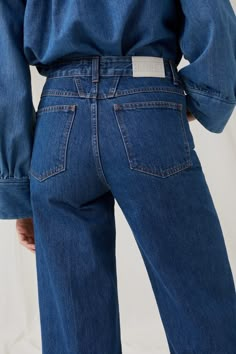 Denim Pocket Details, 90s Boyfriend, Jeans Pacsun, Looks Jeans, Denim Inspiration, Distressed Denim Skirt, Denim Pocket, Casual Belt