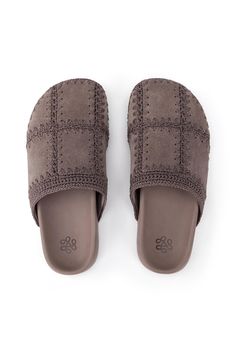 Effortless, comfortable and sustainably made, these classic clogs are a year-round essential. Featuring a fuss-free backless design set atop a smooth leather footbed, you’ll love the Bolinas for all-day wear, whether you’re staying in or heading out. Exterior: Hand-crochet, Recycled Polypropylene Yarn Interior: Cotton Jersey Lining, Leather Slip-on entry REPREVE recycled crochet string, Leather insole, Padded footbed Recycled Crochet, Afro Punk Fashion, Xmas Wishlist, Funky Shoes, Hype Shoes, Backless Design, The Sak, Everyday Outfit, Leather Shoes Woman