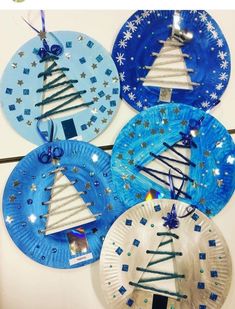 Paper Plate Winter Crafts For Kids, Christmas Art Kindergarten, Paper Plate Christmas Crafts, Jul Diy, Christmas Art Projects, December Crafts, Winter Art Projects, Preschool Christmas Crafts, Toddler Arts And Crafts