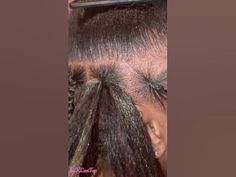 How I hide my rubber band | Box braids Rubber Band Parts For Braids, Knotless With Rubber Bands, Rubber Band Method Braids, Jumbo Box Braids Rubber Band Method, Box Braids With Rubber Bands, Box Braids Rubber Band Method