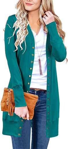 Fall outfits Charlotte Dress, Pretty Sweaters, Fall Cardigans, Date Outfit Casual, Sweater Brands, Style Cardigan, T Shirt And Jeans