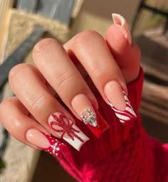 Her Nails, White Nail, Christmas Nail, Christmas Nails, Nail Designs, Nail Polish, Nail Art, Nails, Christmas