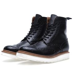 Grenson Shoes, Brogue Boots, Mens Boots Fashion, Style Sneakers, Cool Boots, Rainy Days, Casual Boots, Nice Shoes, Fashion Boots