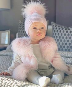 Fur Vests, Fashion Baby Girl Outfits, Coat Fur, Girls Vest, Baby Coat, Clothes Cute, Foto Baby