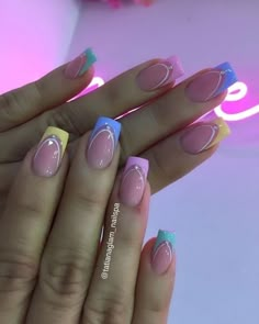 Nails With Pastel Colors, Jamaica Nails, Design Short Nails, Summer Nails Coffin, Valentines Nail Art Designs, Rainbow Nail Art, Unghie Sfumate, Summer Nails 2023