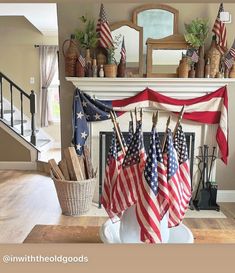 Patriotic Mantle, American Farmhouse Style, Mantel Ideas, Boat Ideas, July Ideas, Fourth Of July Food, Fourth Of July Decor, July Decor, Summer Living