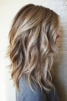 Colors For 2024, Medium Length Layers, Haircuts For Medium Length Hair, Medium Length Hair With Layers, Blonde Hair Looks, Medium Hair Cuts, Fall Hair Colors