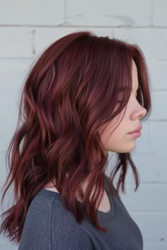 Get inspired with more than 30 showstopping burgundy hair ideas that are sure to turn heads. From the burgundy copper hair color you see here to stunning mahogany shades, find your next hair inspiration here! Click the pin to discover your next hair color! Copper Violet Hair, Hair Colour Trends Autumn 2024, Ash Burgundy Hair, 5rb Hair Color, Light Maroon Hair, Natural Dark Red Hair Color, Copper Mahogany Hair Color, Cool Toned Red Hair Color, Auburn Hair Pale Skin