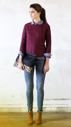 Chambray, burgundy sweater, skinny jeans, ankle boots, leopard bag. Check, check, and check. Pretty sure I could do this with pieces I own already. How To Wear Shirt, Fair Isles, Mode Casual, Burgundy Sweater, Casual Work Outfits, Looks Chic, 가을 패션, Preppy Outfits, Work Fashion