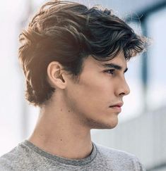 Mens Wavy Haircuts, Medium Length Mens Haircuts, Haircut Fails, Hair Styling Tips, Tattoo Hair, Nails And Hair, Mens Haircuts Medium, Surfer Hair, Mens Haircuts Short Hair