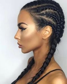 51 Glamorous Braided Hairstyles That White Girls Love (2022 Trends) Boxer Braids Hairstyles, Tight Braids, Boxer Braids, Fest Outfits, Festival Hair, Box Braids Hairstyles, Hair Dos, Copic, Braid Styles