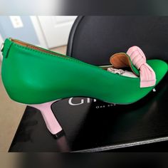 Green And Soft Pink Girotti Elegant Heels Perfect For An Alpha Kappa Alpha Fashionista! Elegant Heels Are Handcrafted By Individual Order. Upper Material Is Made By Leather. Inside And Lining Materials - Leather. Size 38 Eu/ 8 Us Fashion Shoes Heels, Elegant Heels, Jimmy Choo Heels, Swim Shoes, Leather Cap, Golf Shoes, Chanel Black, Distressed Black Jeans, Womens Heels