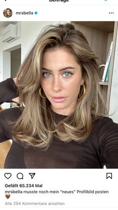 Cold Hair, Dark Blonde Hair Color, Hair Inspiration Long, Ash Blonde Hair, Brown Blonde Hair, Hair Inspo Color, Hair Photo