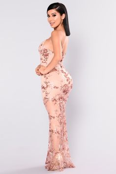 Rose Gold Fashion, Dresses Fashion Nova, Fashion Nova Outfits, Sequin Maxi Dress, Sequin Maxi, Picture Outfits, Fashion Nova Dress, Fashion Nova Dresses, Curve Dresses