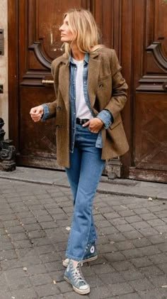 Mister K, Brown Blazer Outfit, Blazer Outfit, Costume Shirts, Blazer Outfits, The Father, Style Women