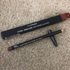 Charlotte Tilbury Lipstick Swatch, Lips Combo, Charlotte Tilbury Lipstick, Dump Ideas, Makeup Wishlist, Street Style Aesthetic, Lipstick Swatches, Lip Glosses