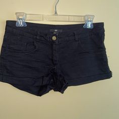 H&M Black Jean Shorts Never Worn No Defects. Short Trendy Black Bottoms From H&m, Trendy Black Bottoms By H&m, Trendy Black H&m Bottoms, Black Stretch Bottoms From H&m, H&m Stretch Cotton Bottoms, H&m Cotton Stretch Bottoms, H&m Black Short Bottoms, H&m Black Bottoms For Summer, H&m Black Summer Bottoms