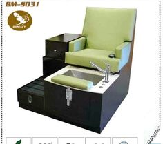 Green, my fav... Pedi Station, Spa Chairs, Pedicure Design, Pedicure Station, Spa Pedicure Chairs, Spa Pedicure, Barbershop Design, Spa Chair, Nail Salon Decor