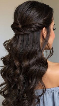 Updo Hairstyles Homecoming, Curly Hair Styles Elegant, Simple Hair Styles Medium Length Hair, Homecoming Hairstyles Half Up Half Down, Medium Length Formal Hairstyles, Easy Homecoming Hairstyles, Easy And Beautiful Hairstyles, Blue Quince, Elegant Updos