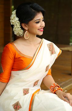 Onam Vibes, Blouses For Saree, Saree Orange, Cream Saree, Kasavu Saree