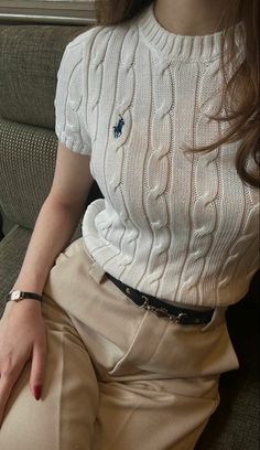 outfit inspiration for the spring? Find here🩷 Elegantes Outfit Damen, Chique Outfits, Outfit Chic, Looks Chic, 가을 패션, Professional Outfits, Business Casual Outfits, Casual Style Outfits, Elegant Outfit