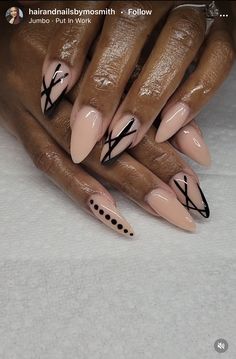 Black Abstract Nail Designs, February Nails Stiletto, Trendy Almond Nails Designs, Nude Baddie Nails Almond, Modern Art Nails, Nude Nails With Black Design, Modern French Tip Nails, Almond Stiletto Nails