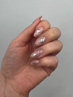 Pink And Silver Star Nails, Almond Nails Designs Stars, Star Silver Nails, Grey Star Nails, Silver Aura Nails, Star Nails Silver, Silver Stars Nails, Star Nails Almond, Almond Star Nails