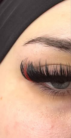 Lash Extensions With Red At The End, Red And Black Eyelash Extensions, Burgundy Lash Extensions, Lashes With Red At The End, Red And Black Lash Extensions, Eyelash Extensions With Red, Red Lashes Extensions, Red And Black Lashes, Red Eyelash Extensions