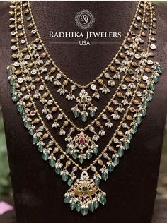 Teenlada Necklace, Satlada Necklace Gold, Satlada Necklace, Long Bridal Necklace, Bridal Necklace Designs, Neck Pieces Jewelry, Choker Necklace Designs, Indian Bridal Jewelry Sets, Bridal Jewelry Vintage