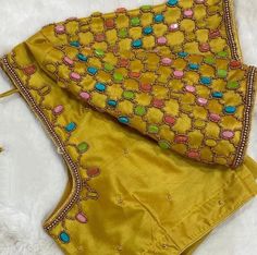 Tablet Beads Aari Work Blouse, Latest Blouse Designs Pattern, Best Blouse Designs, Traditional Blouse Designs, Latest Model Blouse Designs, Cutwork Blouse Designs