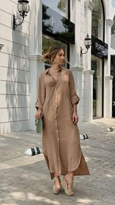 Casual Indian Fashion, Long Kurti Designs, Salwar Kamiz, Modest Dresses Casual, Elegante Casual, Fashion Attire, Designs For Dresses