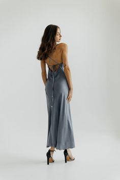 Backless Maxi Dress, Dress Backless, Open Back Dress, Classic Suit, Backless Maxi Dresses, Open Back Dresses, Back Dress, Lovely Dresses, Dress Clothes For Women