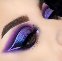 Drag Make-up, Makeup Drawing, Purple Makeup, Beautiful Eye Makeup, Eye Makeup Designs, Colorful Eye Makeup, Makeup Quotes, Creative Eye Makeup