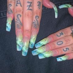 Y2K Nail Ideas That'll Take You Right Back to the Year 2000 — See Photos Allure 90s Nails, Daily Nail, Y2k Nails, Unique Acrylic Nails, Nails Makeup, Pink Acrylic Nails, Homecoming Nails, Square Acrylic Nails