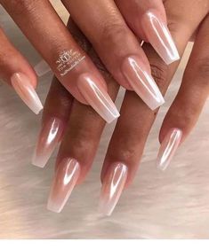 Shiny Nails Designs, Unghie Sfumate, Shiny Nails, Acrylic Nails Coffin, Coffin Nails Designs, Classy Nails, Fancy Nails