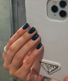 Diy Dinner, Dinner Aesthetic, Autumn Green, Oval Nails, Prom Nails, Fabulous Nails