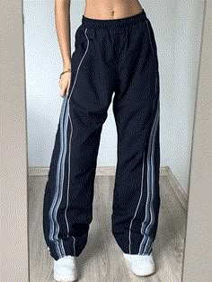 Low Rise Striped Wide-Leg Sweatpants Vintage Striped Piping Baggy Sweatpants - AnotherChill Street Preppy, Cuffs Design, Sweatpants Blue, Baggy Sweatpants, Y2k Punk, Vintage Preppy, Wide Leg Sweatpants, Y2k Outfits, Rock Design